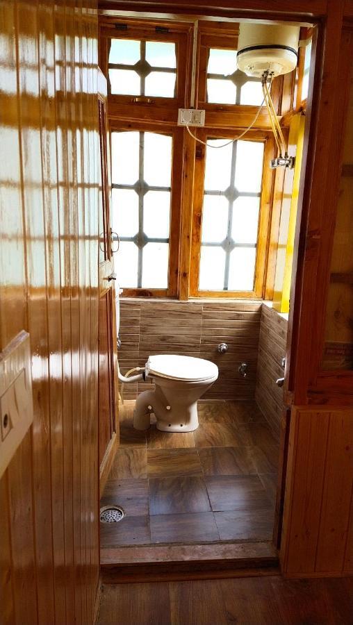 Kasol Wooden Cottage Esterno foto