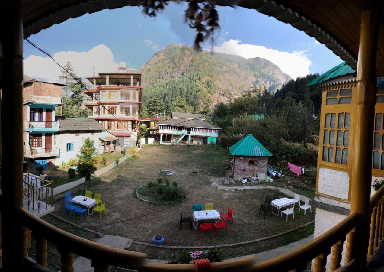 Kasol Wooden Cottage Esterno foto