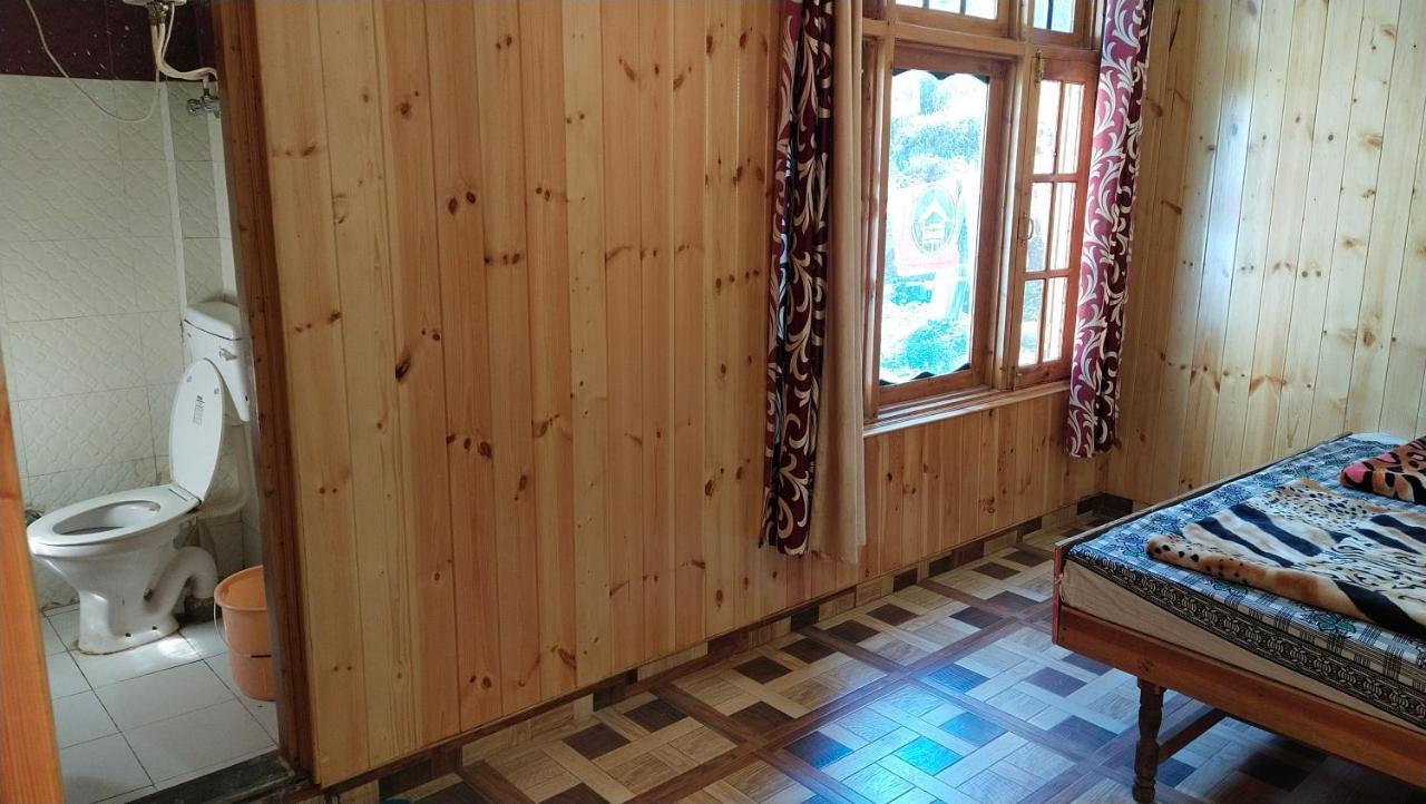 Kasol Wooden Cottage Esterno foto