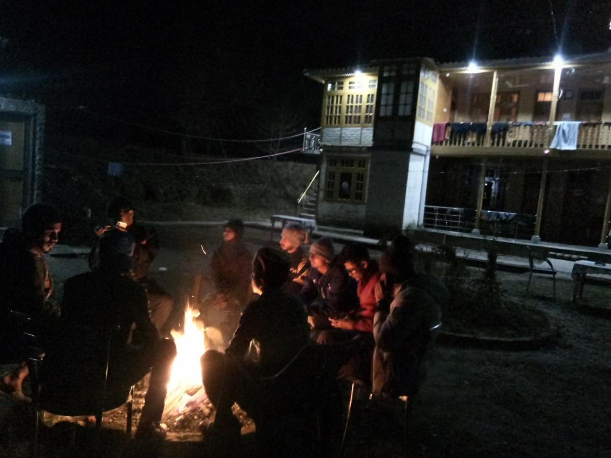 Kasol Wooden Cottage Esterno foto