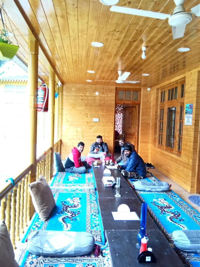 Kasol Wooden Cottage Esterno foto