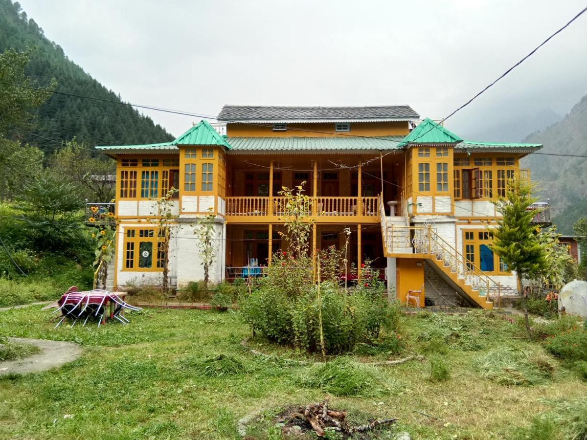 Kasol Wooden Cottage Esterno foto